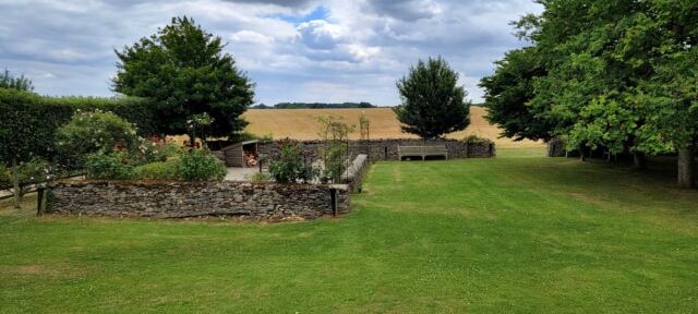 Cripps Barn - exterior (1)