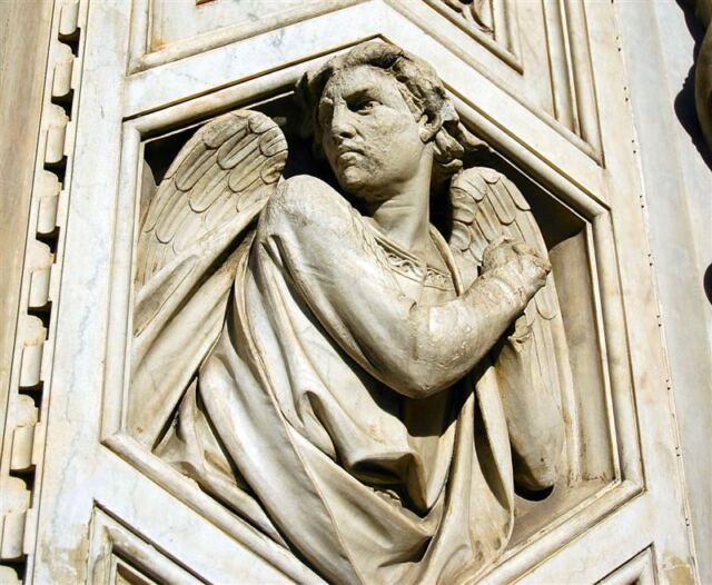 Another Duomo angel