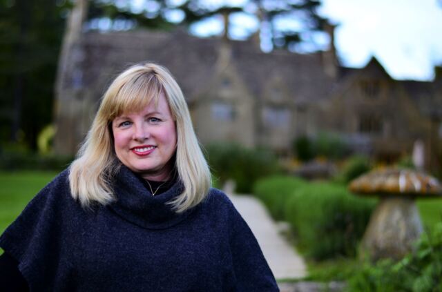 Kathy - Charingworth glamour shot 1
