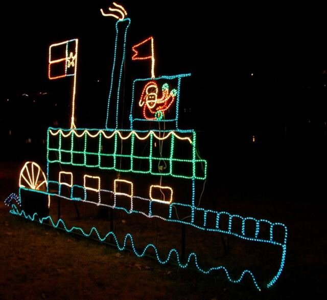 riverboat-santa
