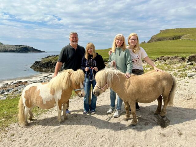 Roger, Kathy, LeAnn, Kiersten, and our ponies