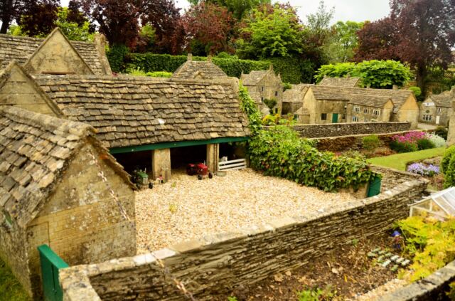 Bourton-on-the-Water model village (9)