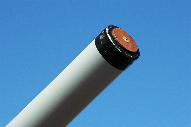 Gun end plugs
