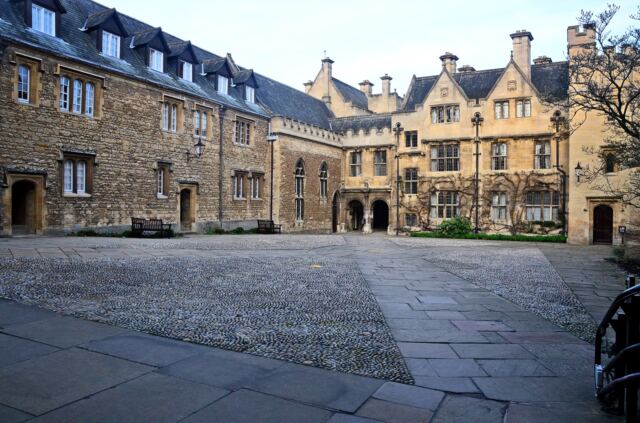 Merton College courtyards - Oxford (7)
