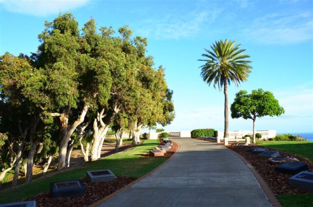 punchbowl-national-cemetery-4-