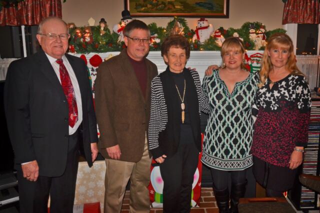 Christmas-Eve-2015-Paul-Geri-and-the-kids