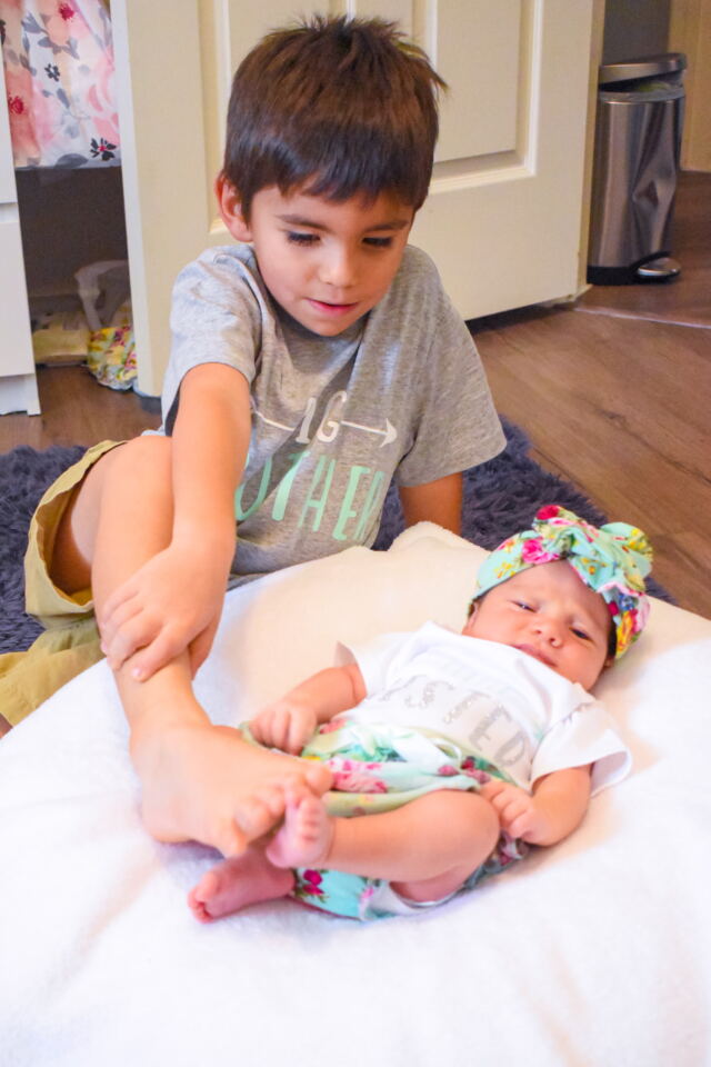 Big Brother and Little Sister 02