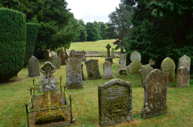 Chipping Campden - St James church - cemetery (03)