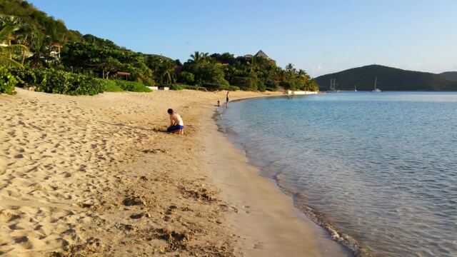 The Great Mahoe Bay Sand Fight 8