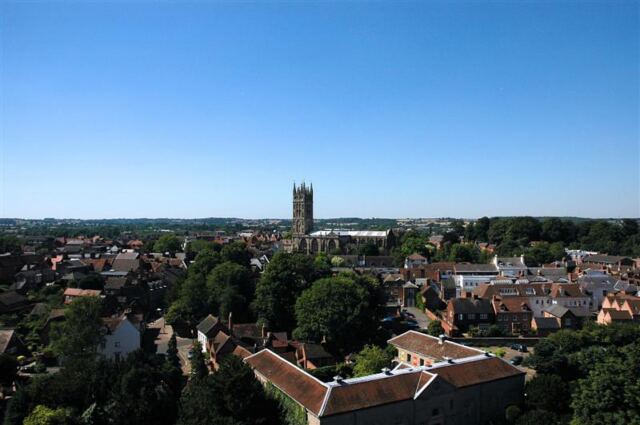 Warwick Castle - rampart views (8)