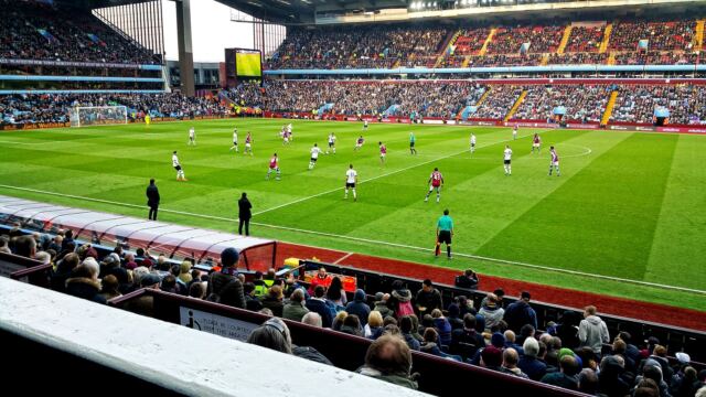 Villa v Spurs - match action (4)