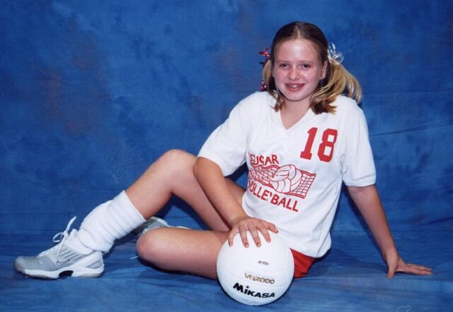 melanie-volleyball-2002