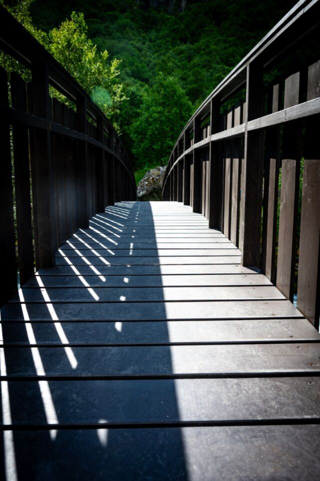 Briksdal stream bridge