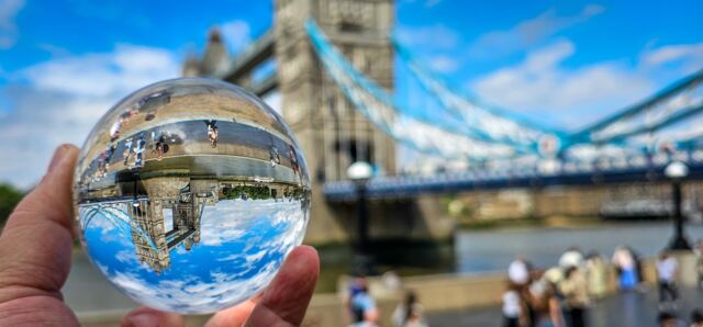 Tower Bridge photosphere 05