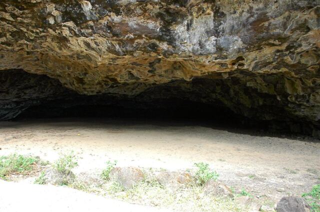Dry Cave entrance