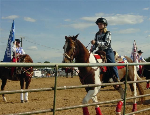 melanie-and-liberty-in-the-pre-rodeo-parade