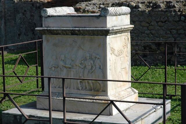 Oratory platform